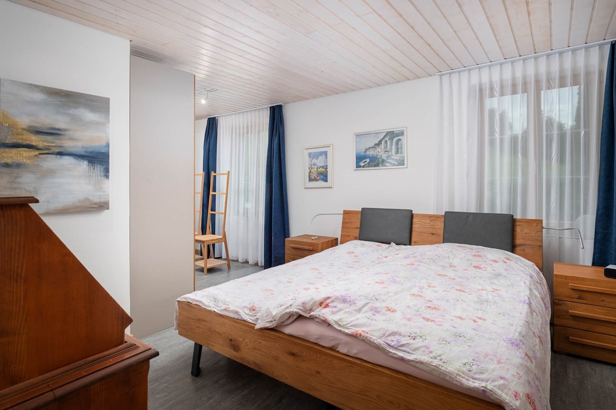Einfamilienhaus - Kauf - Saland, Zürich - 005 - Undelstrasse 50, 8493 Bauma Saland(Daniel Blake Fotografie).jpg - 110460007-1348