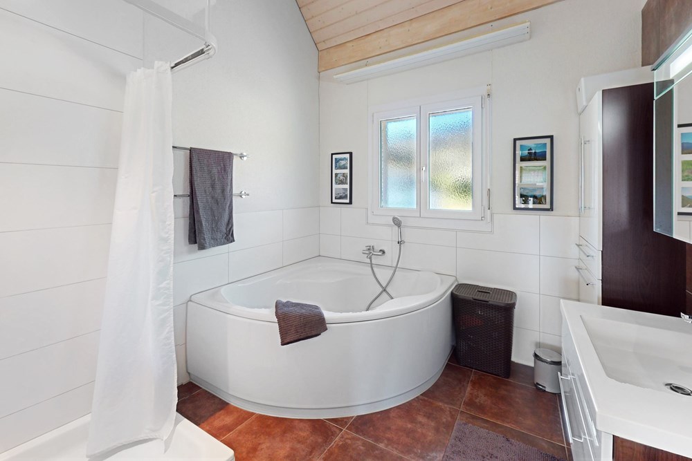 Doppelhaushälfte - Kauf - Villnachern, Aargau - Ohne-Namen-Bathroom.jpg - 119841016-3