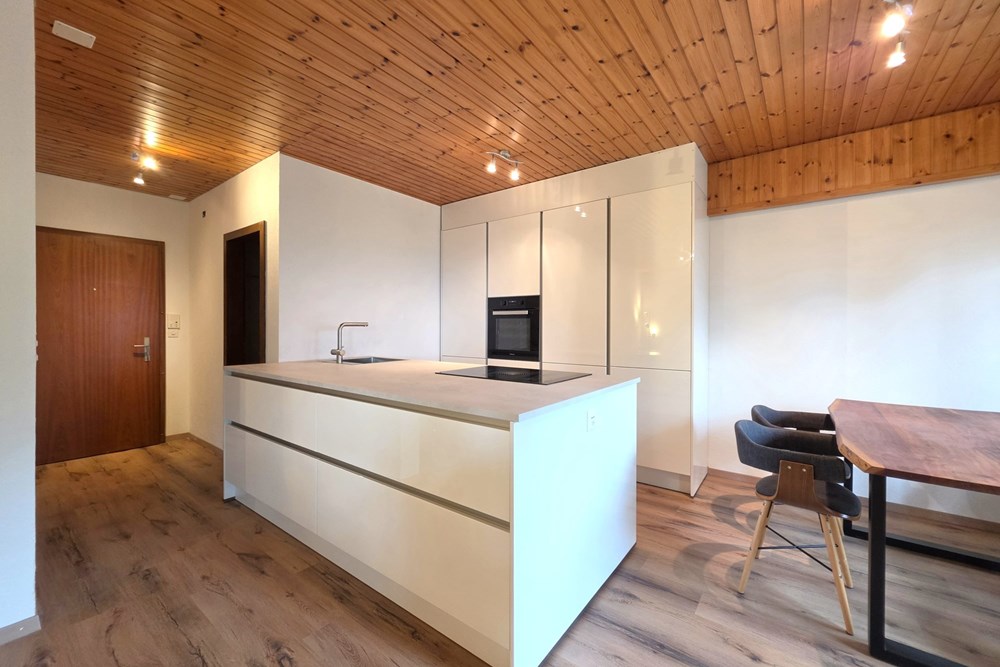 Wohnung - Kauf - Leuk Stadt, Wallis - 2.5 Zi-Wohnung in Leuk-Stadt-Küche_Essen a.jpg - Esszimmer - 119101007-739