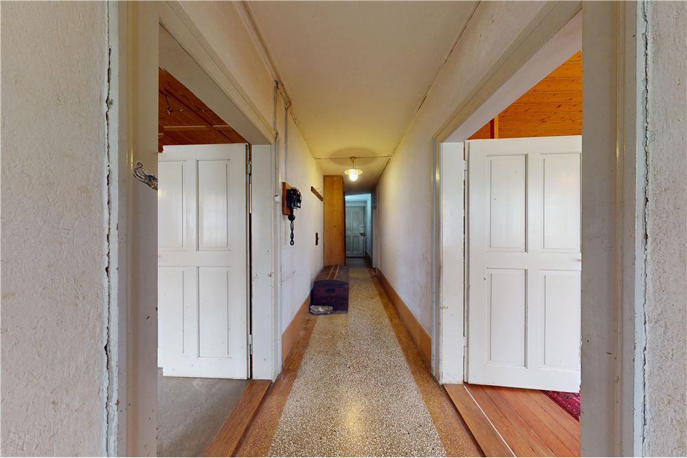 Bauernhaus - Kauf - Kerzers, Freiburg - EG - Korridor / Gang - 111271002-33