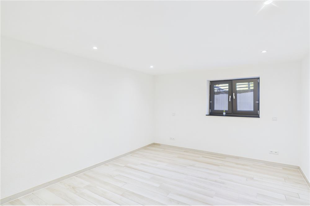 Prédio Habitacional - Apartamento - Vira (Gambarogno), Tessin - CH - 38 - 119001001-2914