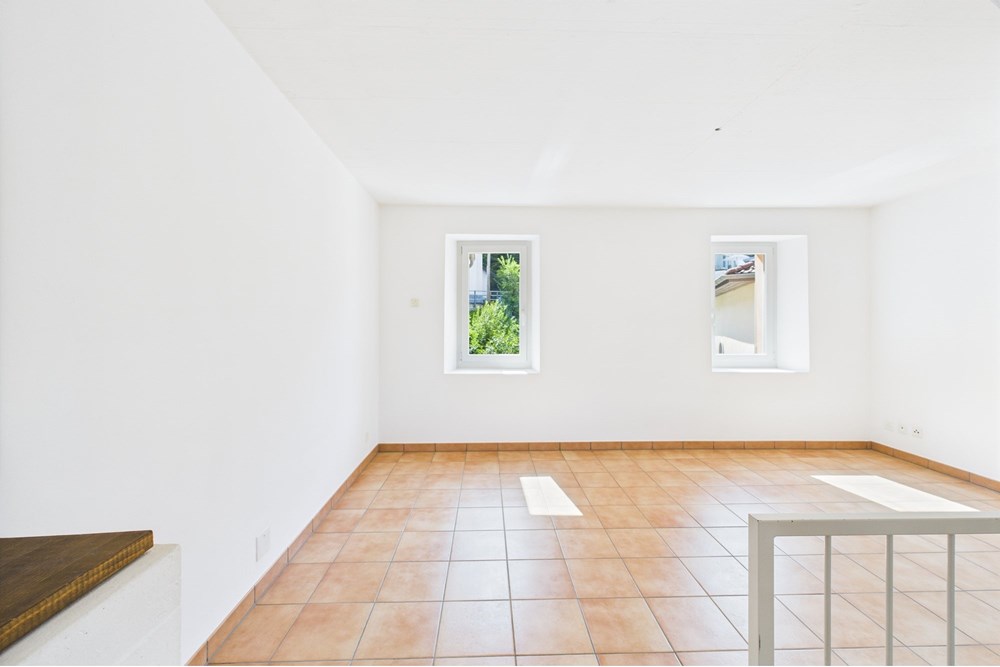 Einfamilienhaus - Kauf - Iseo, Tessin - 15. Soggiorno aperto.jpg - 119001097-16