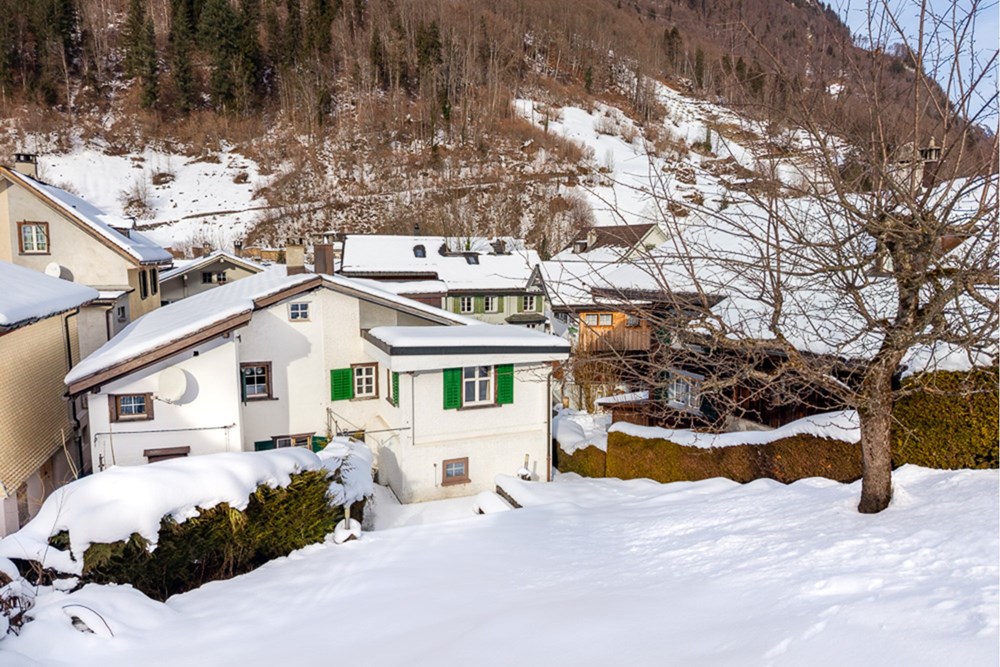 Einfamilienhaus - Kauf - Rüti GL, Glarus - 500kb_20260116_11530606_034.jpg - 118641001-911