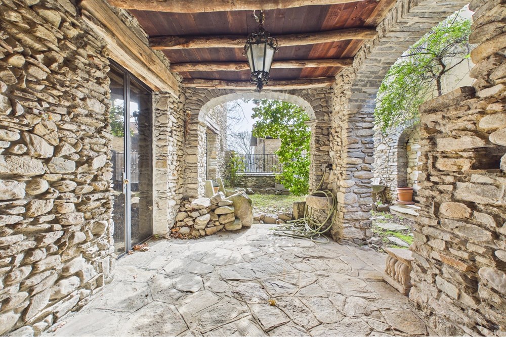 Einfamilienhaus - Kauf - Breno, Tessin - CAM02676G0-PR0072-STILL009.jpg - 119001099-100