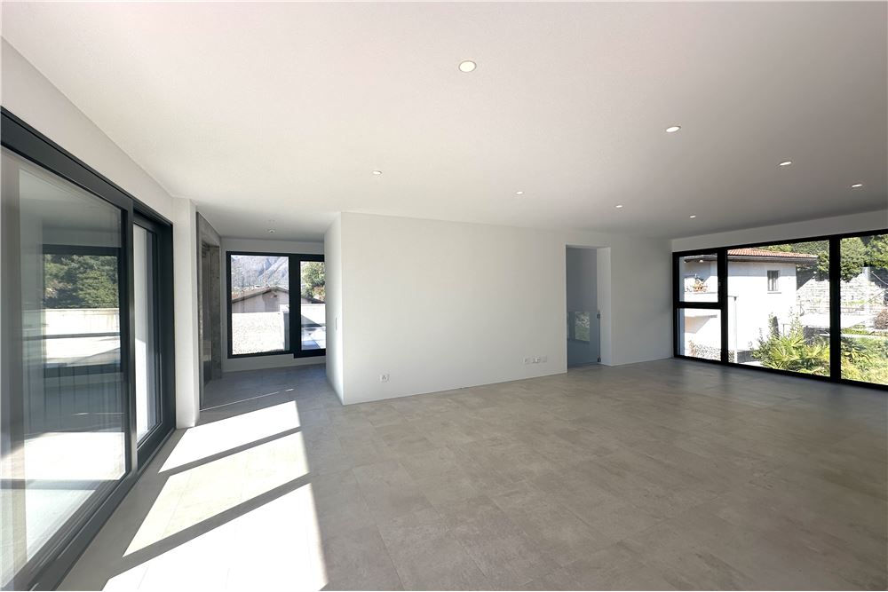 Residential - Condo/Apartment - Solduno, Tessin - CH - 24 - 116080024-375