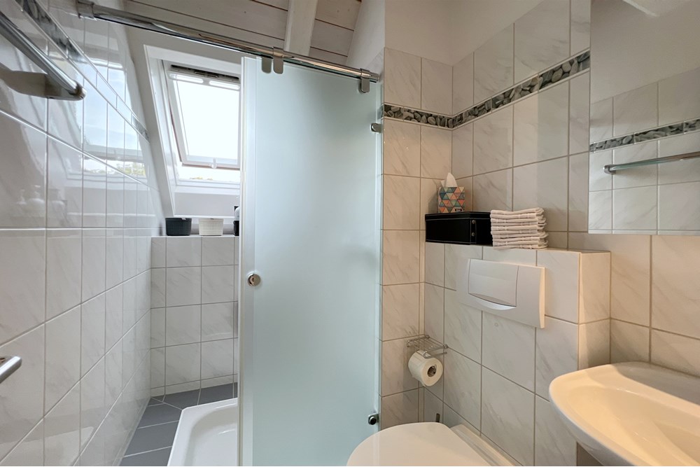 Maisonette - Kauf - Neerach, Zürich - IMG_6127.JPG - 110050043-50