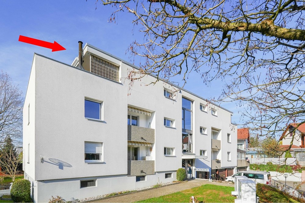 Einfamilienhaus - Kauf - Zeiningen, Aargau - Aussenfoto mit Pfeil.jpg - 110091020-153