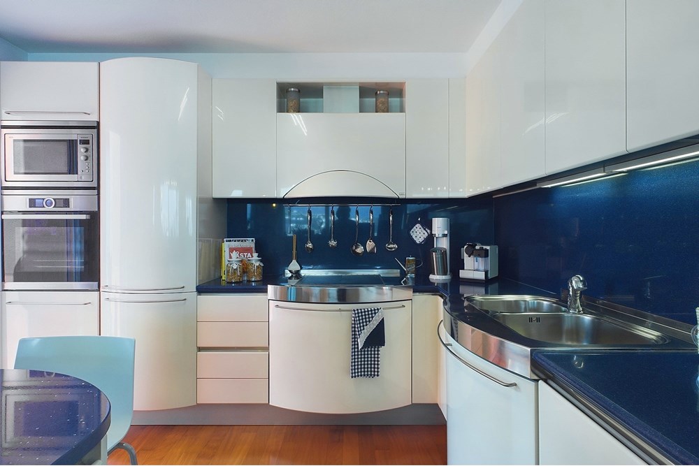 Wohnung - Haus - Lugano, Tessin - CH - CAM02262G0-PR0309-STILL021.jpg - 119001050-301