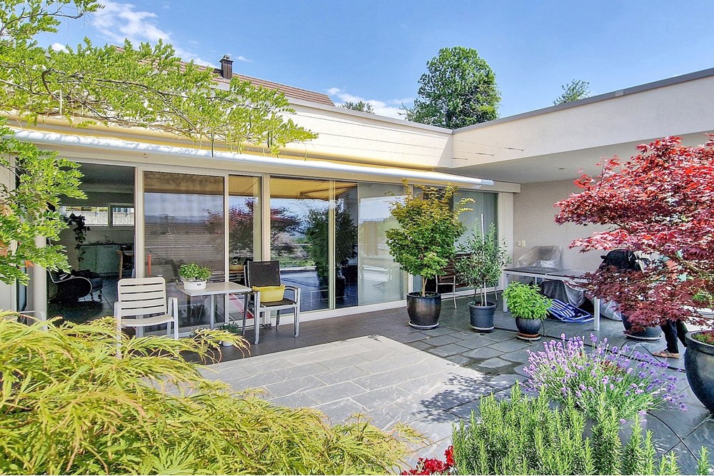 Einfamilienhaus - Kauf - Küttigen, Aargau - F_3zu2_Terrasse von L nach Innen_Eibenweg 1_Küttigen.jpg - 119841002-85