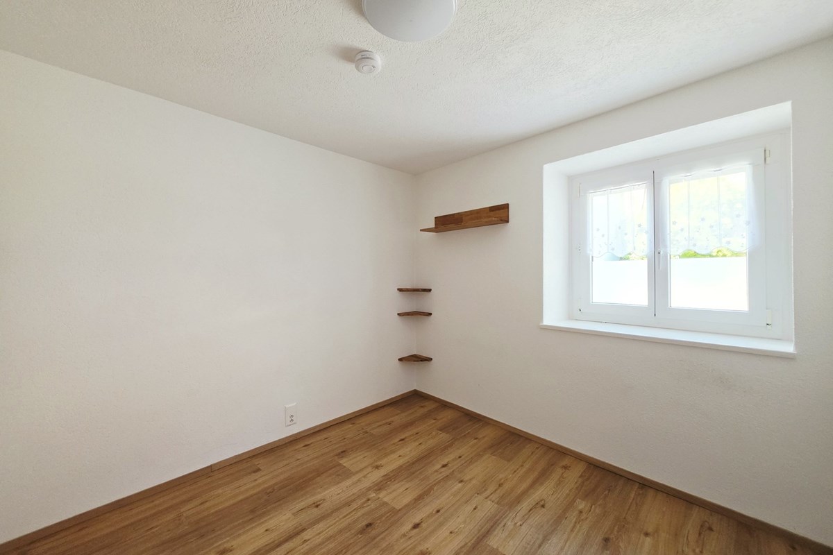 Wohnung - Kauf - Leuk, Wallis - 3.5 Zi-Wohnung in Leuk-Stadt_Zimmer 2.jpg - Schlafzimmer - 119101007-741
