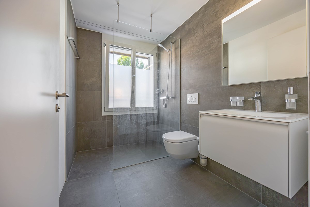 Wohnung - Vermietung - Brig, Wallis - WC_1.jpg - 110400001-542