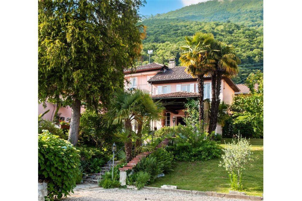 Commercio - Albergo - Astano, Tessin - CH - 60 - 119001001-2945