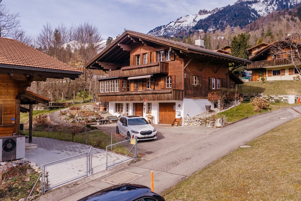 Einfamilienhaus - Kauf - Hofstetten bei Brienz, Bern - DJI_20260222114449_0892_D.jpg - 111211001-118