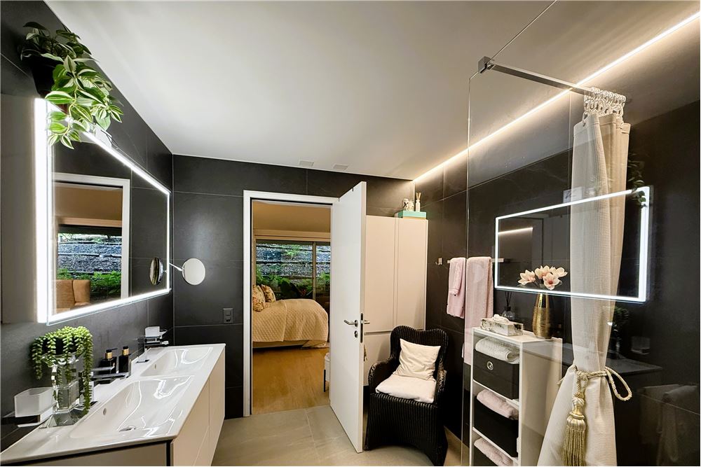 Residential - Condo/Apartment - Minusio, Tessin - CH - 14 - 116080047-44