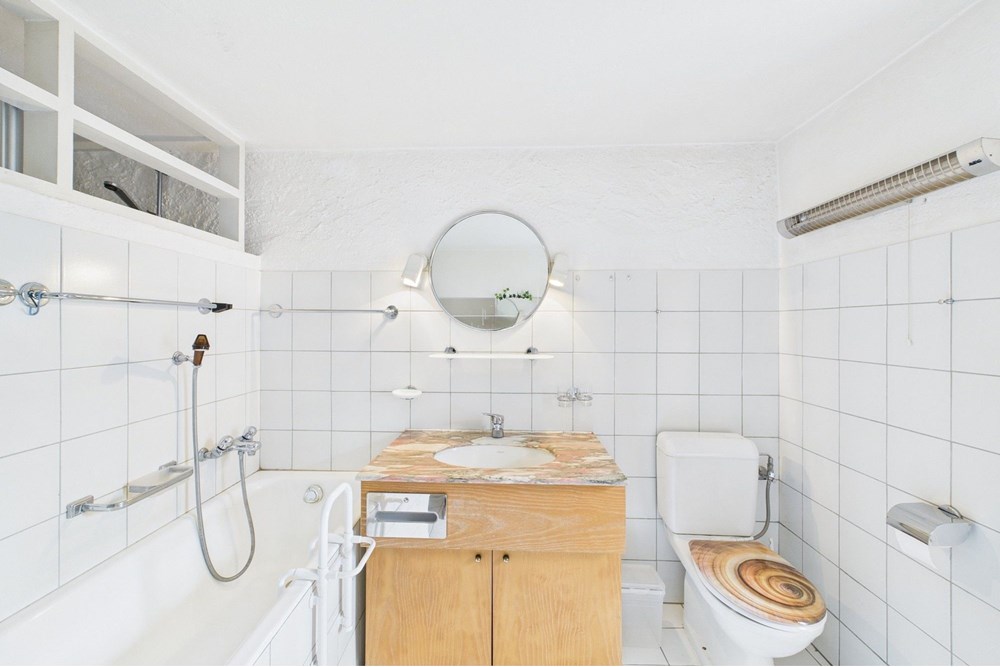 Einfamilienhaus - Kauf - Aranno, Tessin - Bagno corretta.jpg - 119001097-26