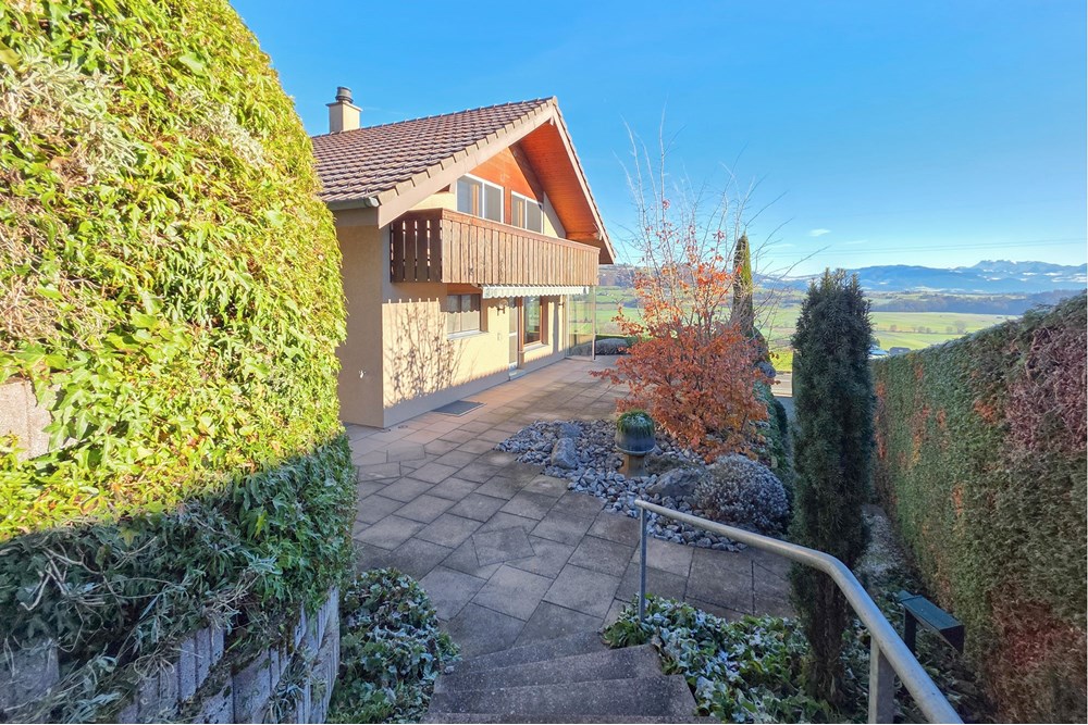 Einfamilienhaus - Kauf - Rümligen, Bern - 20251128_103753.JPG - 119241016-286