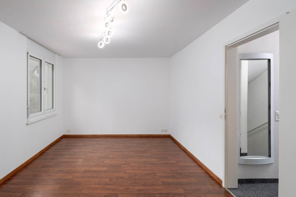 Reihenhaus - Kauf - Remetschwil, Aargau - 015 - Hüslerstrasse 14, 5453 Remetschwil (Daniel Blake Fotografie).jpg - Elternschlafzimmer - 111241001-32