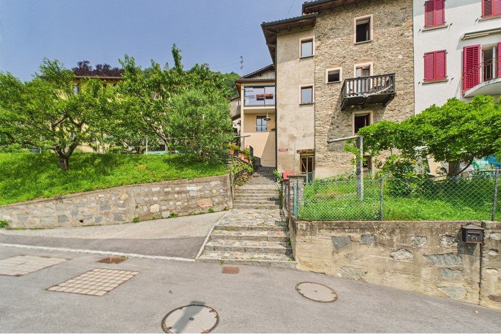 Prédio Habitacional - Casa - Bidogno, Tessin - CH - CAM02262G0-PR0516-STILL012.jpg - 119001050-292