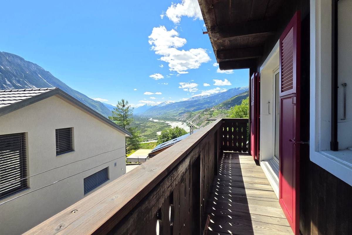 Wohnung - Kauf - Leuk, Wallis - 3.5 Zi-Wohnung in Leuk-Stadt_Balkon.jpg - Balkon - 119101007-741