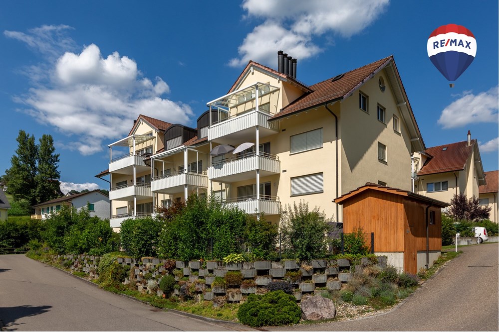 Wohnung - Kauf - Kollbrunn, Zürich - Titelbild.jpg - 110161022-325