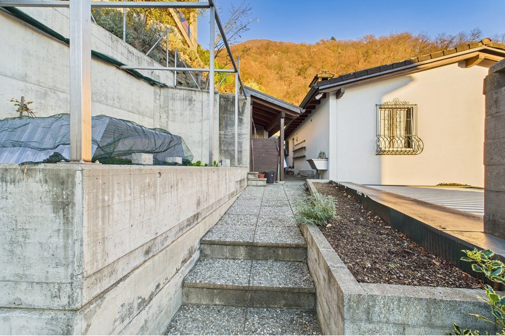 Villa - Kauf - Pregassona, Tessin - CAM02262G0-PR0636-STILL132.jpg - 119001097-31