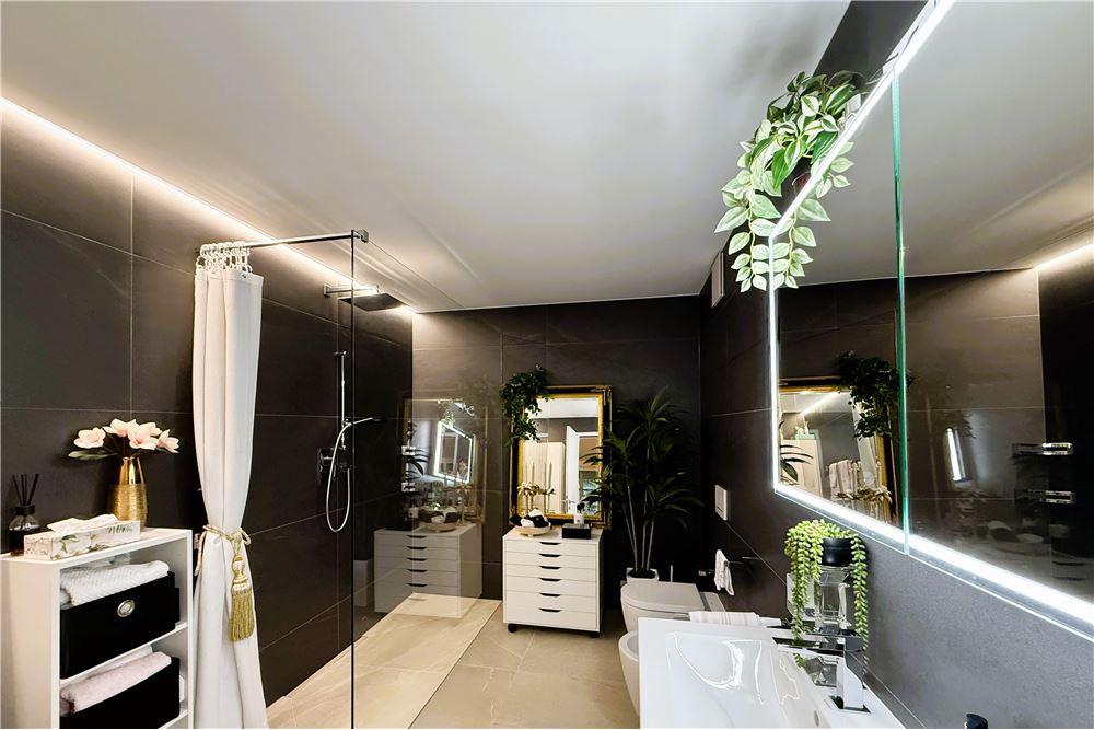 Residential - Condo/Apartment - Minusio, Tessin - CH - 13 - 116080047-44