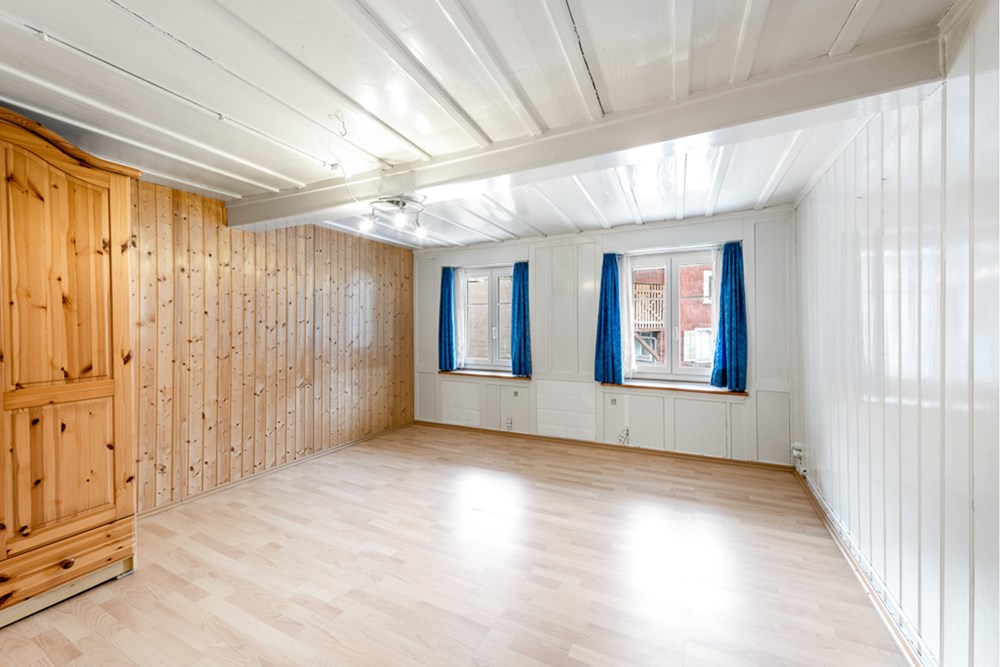 Einfamilienhaus - Kauf - Schwanden GL, Glarus - 500kb_20260113_10075555_017.jpg - 118641001-910