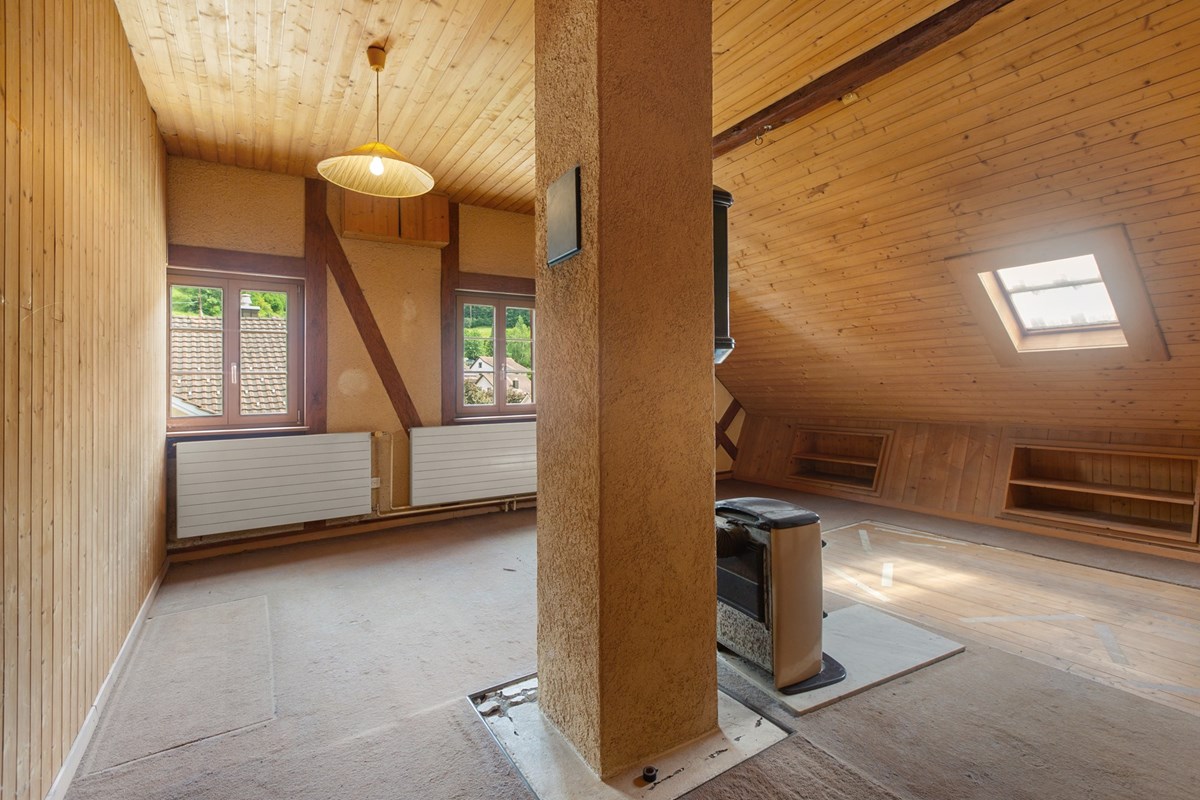 Haus mit Gewerbeanteil - Kauf - Turbenthal, Zürich - HausTurbenthal8.jpg - 110161080-46