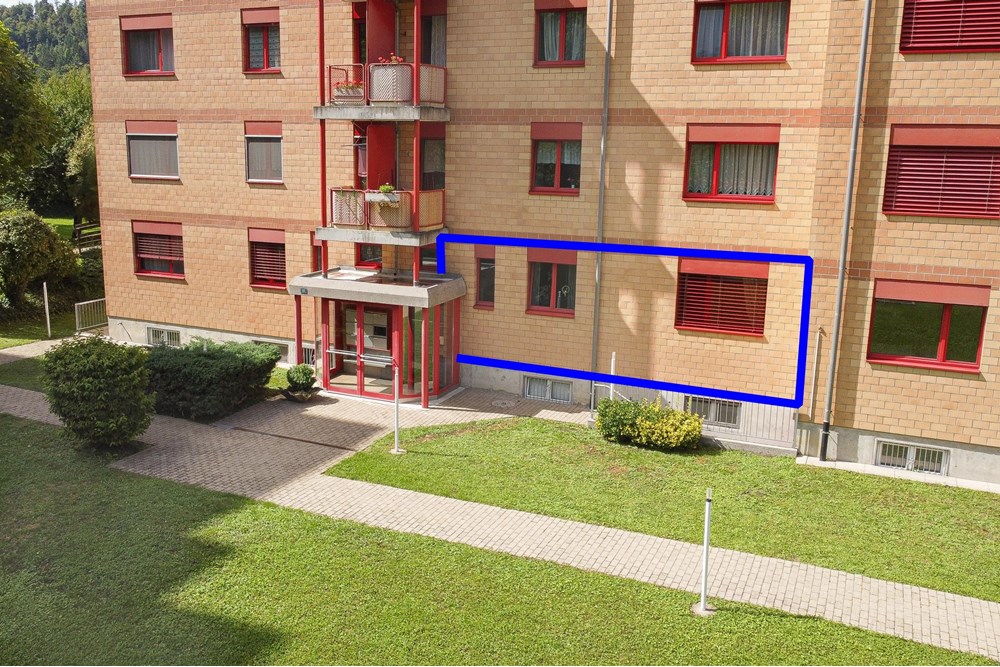 Gartenwohnung - Kauf - Liestal, Basel-Landschaft - DJI_0083-P1_RahmenBLAU.jpg - 110031007-345