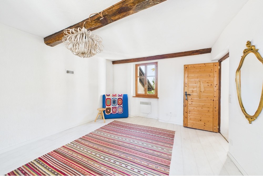 Mehrfamilienhaus - Kauf - Monteggio, Tessin - Padronale camera ospiti con bagno P1 vista est CAM02262G0-PR0448-STILL021.jpg - 119001050-286