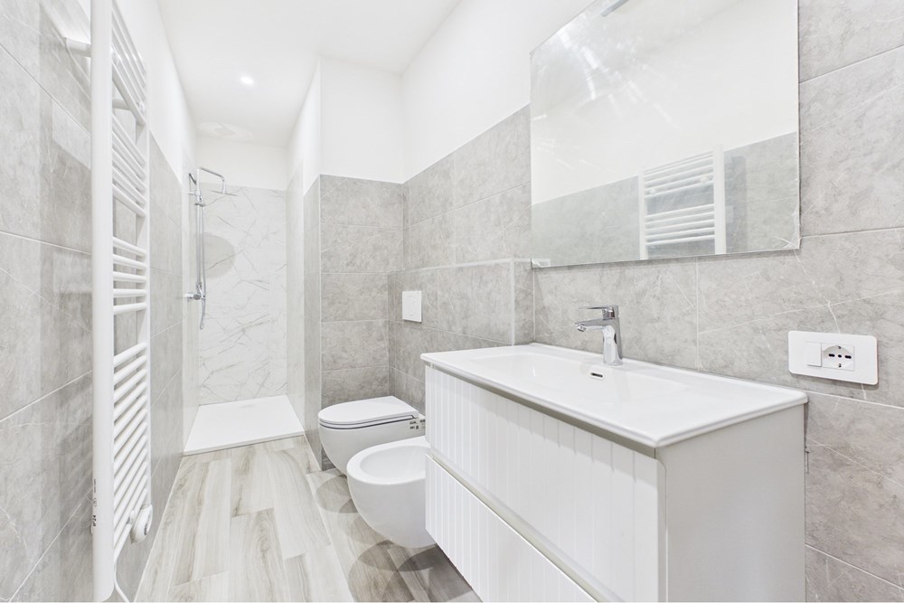 Ferienwohnung - Kauf - Ponte Tresa, Tessin - CAM02676G0-PR0068-STILL002.jpg - 119001099-93