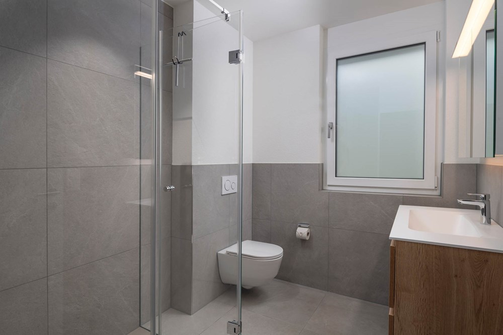 Doppelhaushälfte - Kauf - Wohlen AG, Aargau - 029 - Fischerhüsliweg 14B, 5610 Wohlen (Daniel Blake Fotografie).jpg - Dusche - 111241001-33