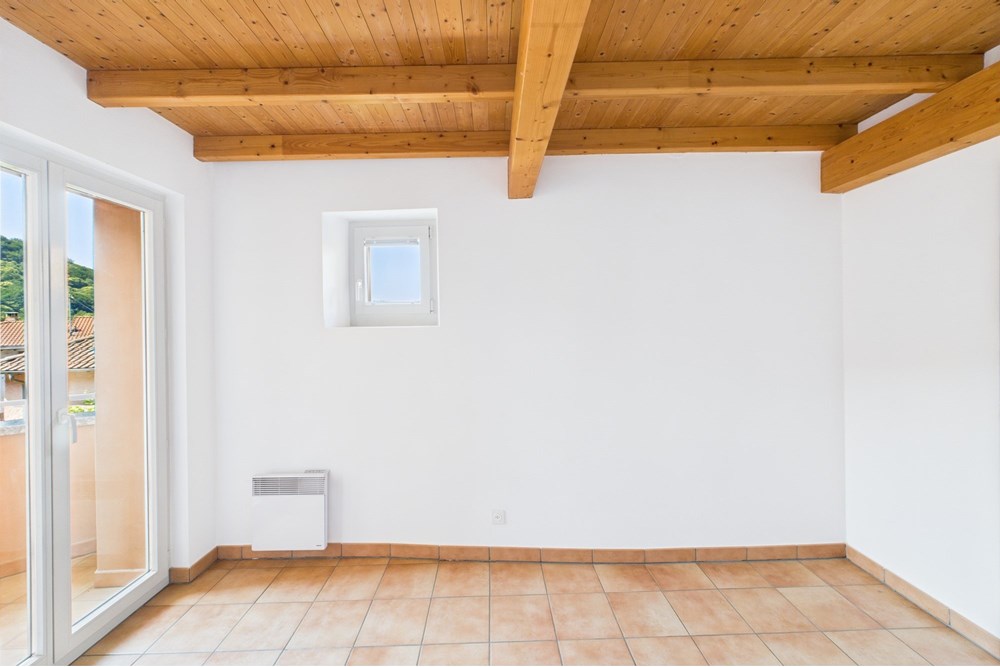 Einfamilienhaus - Kauf - Iseo, Tessin - 25. camera da letto padronale.jpg - 119001097-16