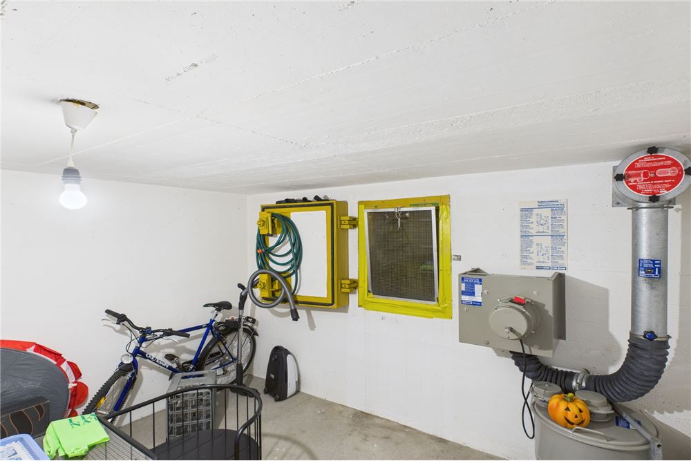 Prédio Habitacional - Moradia em Banda - Carona, Tessin - CH - 38 - 119001001-2949