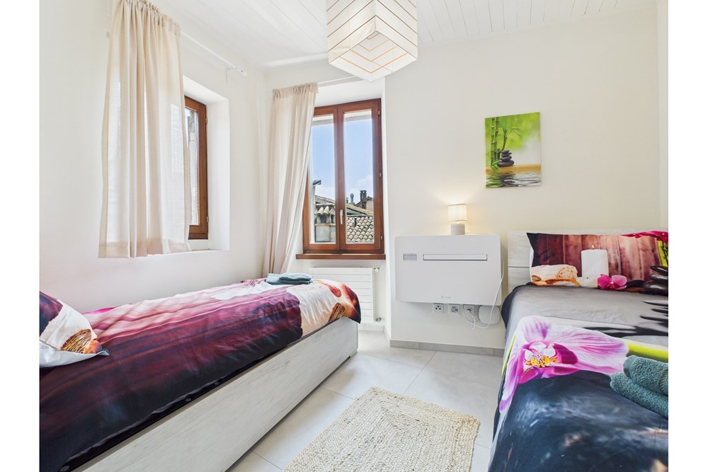 Einfamilienhaus - Kauf - Morcote, Tessin - CAM02262G0-PR0519-STILL031.jpg - 119921001-366