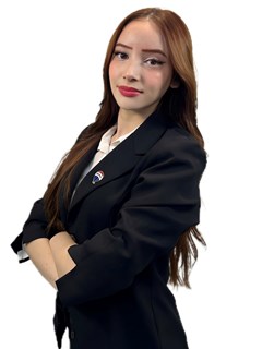 Mäklarpraktikant - Dara Rolón - RE/MAX ROYAL