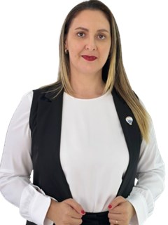 Associate in Training - Analía Figueredo - RE/MAX RIVIERA