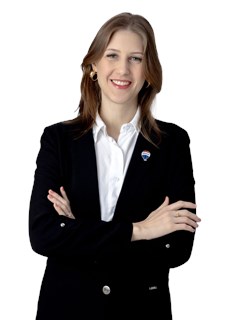 Asistenta māceklis - Katiana Lisiak - RE/MAX TERRA