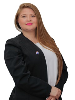Agent szkolący się - Nicole Vera - RE/MAX EXECUTIVE
