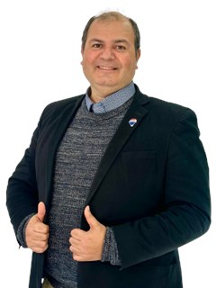 Associate in Training - Andrés Morel - RE/MAX RIVIERA