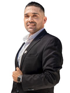 实习助理 - Hugo Godoy - RE/MAX BLACK