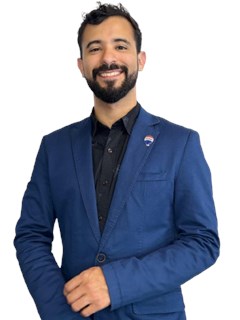 Associate in Training - Matías Miranda - RE/MAX CENTRAL
