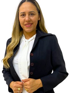 Associate in Training - Zulma Portillo - RE/MAX PORTAL