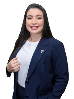 Associate in Training - Belén Aguilar - RE/MAX PORTAL