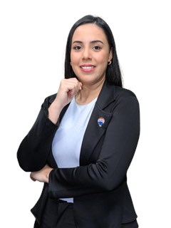 Associate in Training - Ana Gómez De La Fuente - RE/MAX PORTAL
