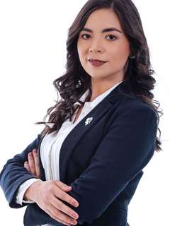 Associate - Barbara Jiménez - RE/MAX PREMIUM
