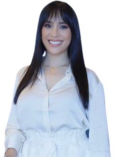 Associate in Training - Eliana Cáceres - RE/MAX CONEXION