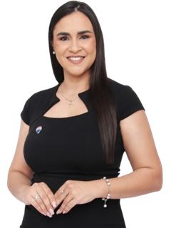 En formación - Ysabel Ríos - RE/MAX CONEXION