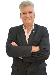 Associate in Training - Jorge Fiorotto - RE/MAX SIENNA