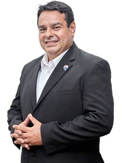 Ruben Ruttia - RE/MAX PORTAL